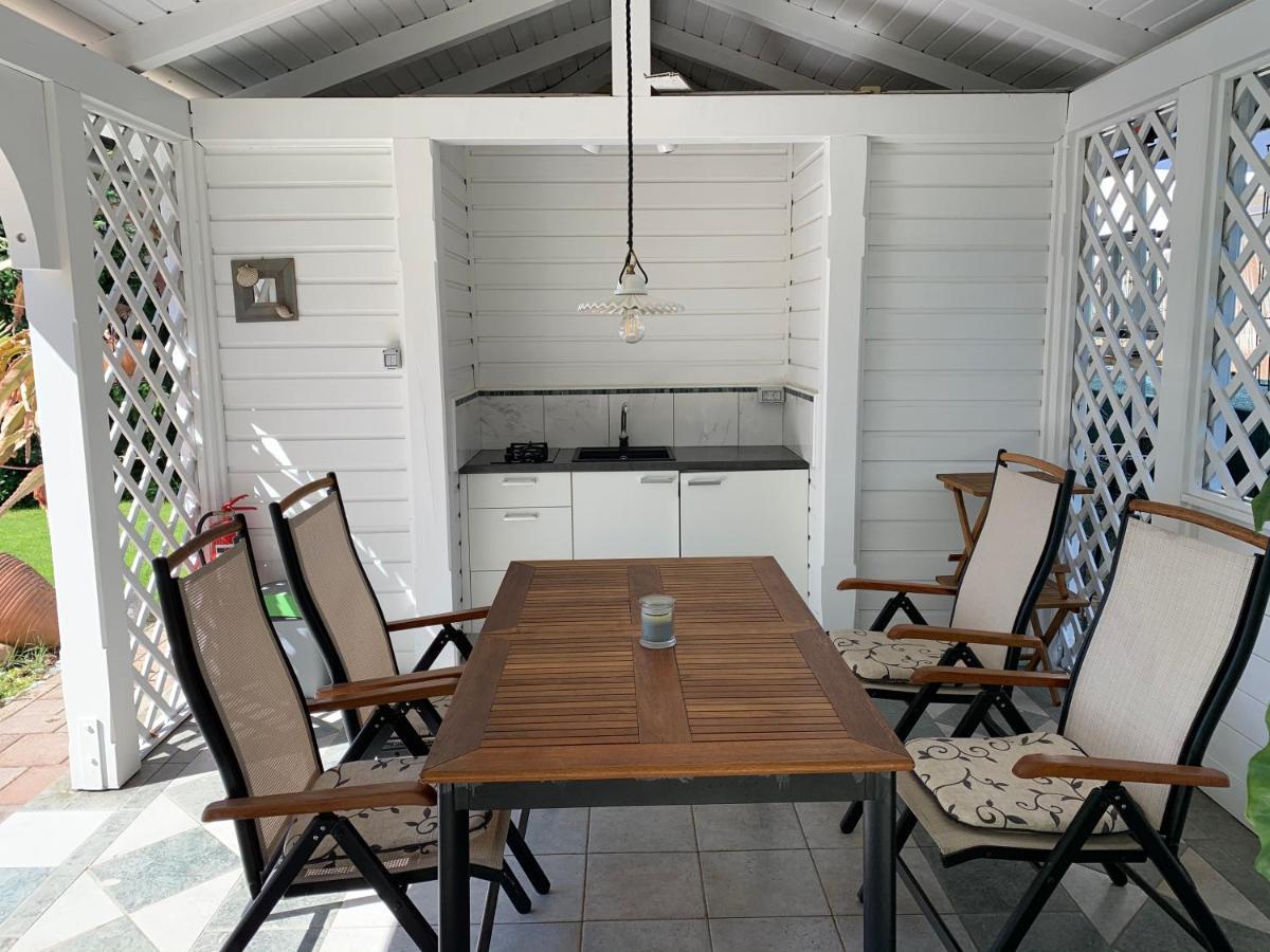 Vila Lesce With Heated Outdoor Pool Exterior photo
