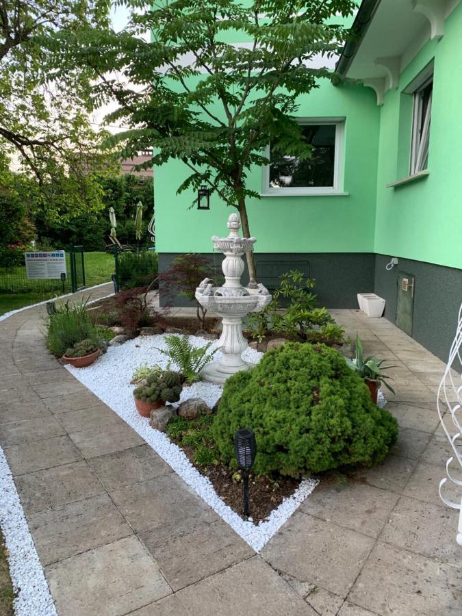 Vila Lesce With Heated Outdoor Pool Exterior photo